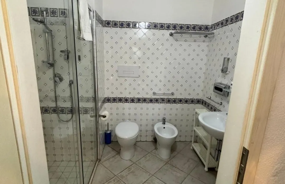 Petite Maison - Petits Appartements-1